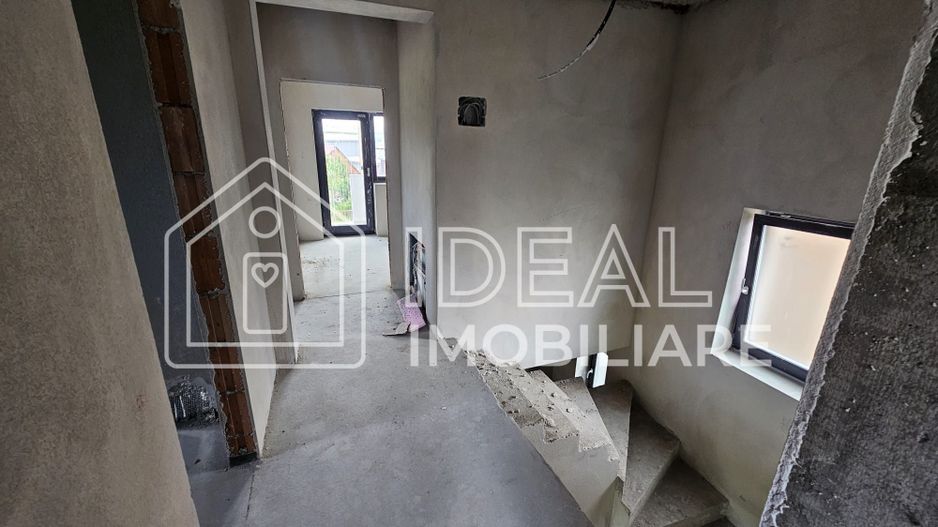 Casa Individuala cu 4 camere si gradina, in Cristian - Poză 6