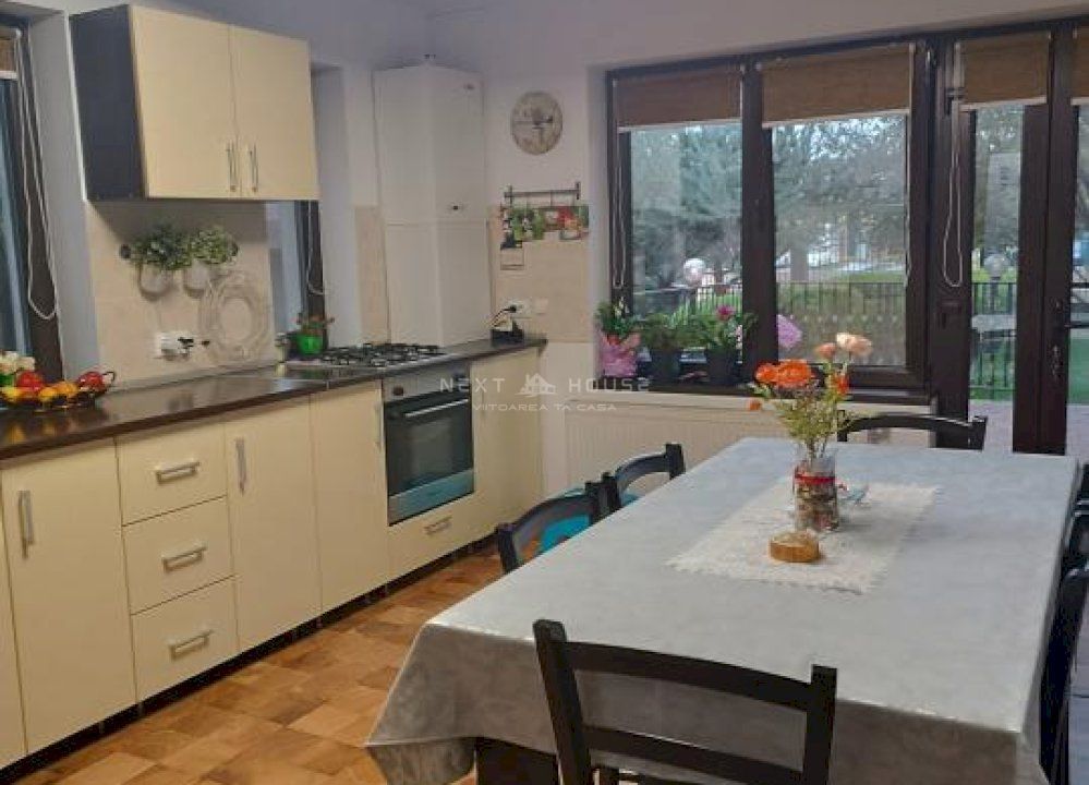 Casa 3 camere Domnesti - Poză 8