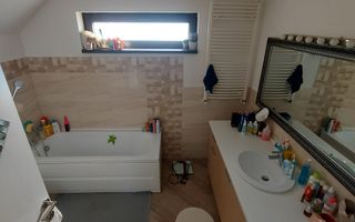 Casa   P+M /Golesti/Vrancea/170.000 neg/teren 1069mp - Poză 6