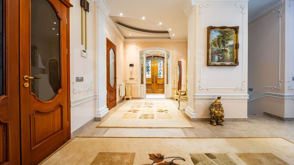 Se oferă spre chirie casă exclusivistă amplasată în Centul orașului - Poză 10