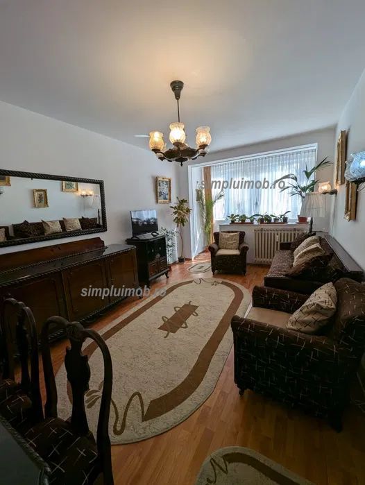 Decomandat etaj intermediar 3 camere Alexandru Obregia - Poză 1