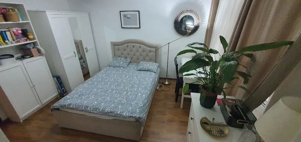 APARTAMENT 4 CAMERE ETAJ 1 BLOC 1982 | METROU FAVORIT - Poză 1