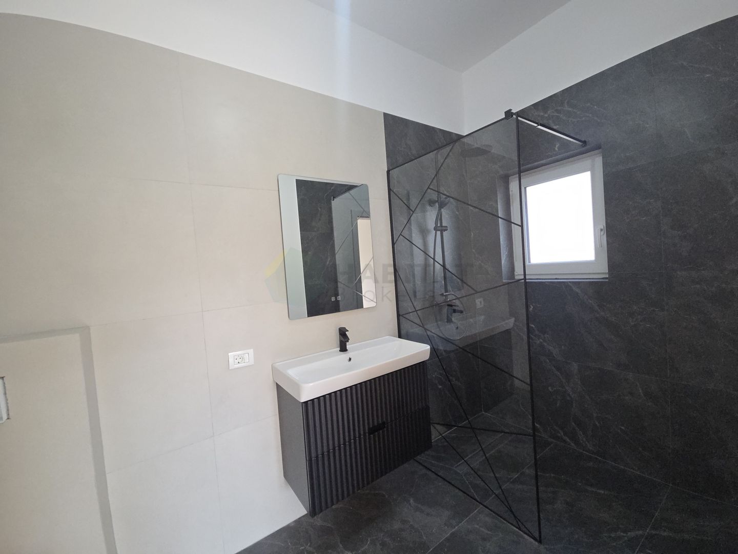 Casă individuală  – Tunari | 130 mp construiți,  teren 400 mp - Poză 16