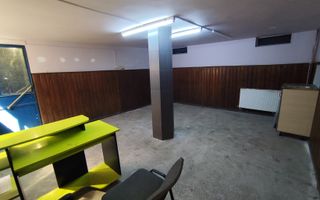 Spatiu comercial  de inchiriat Baicoi Central Liliesti! - Poză 3
