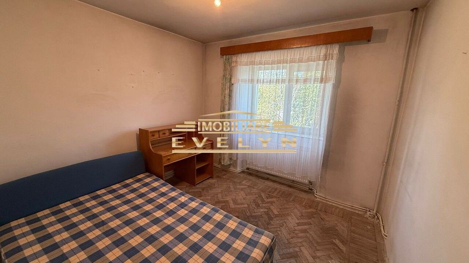 De vanzare apartament 3 camere-bloc tip vila !! - Poză 3
