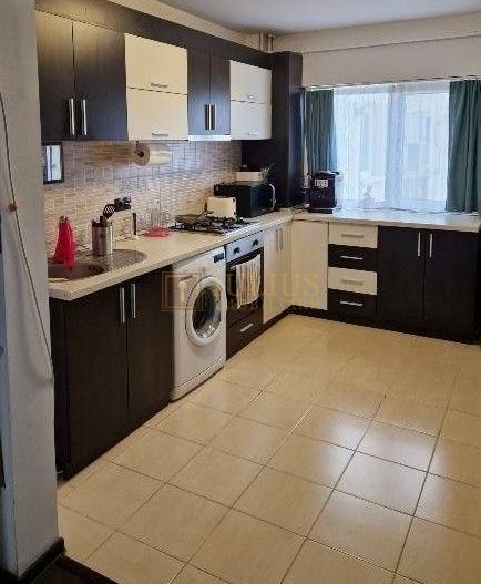 decomandat, 3 camere în zona Complex Studentesc - Poză 3