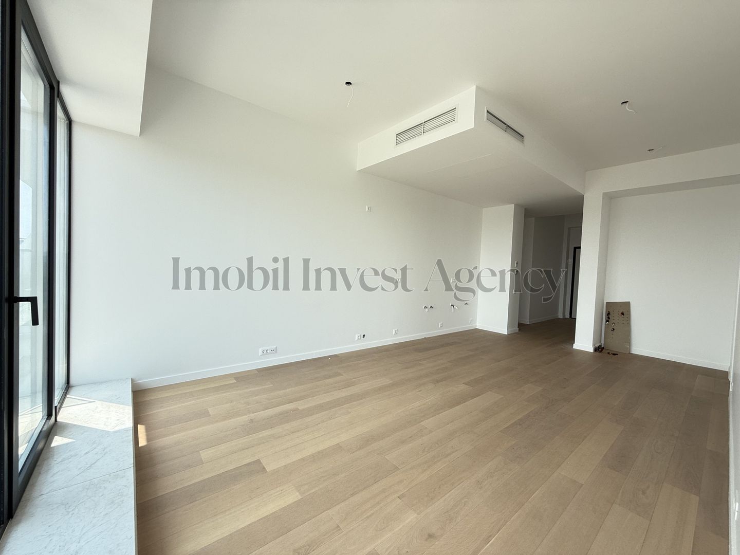 Apartament 3 camere nemobilat in One Verdi Park loc de parcare inclus - Poză 9