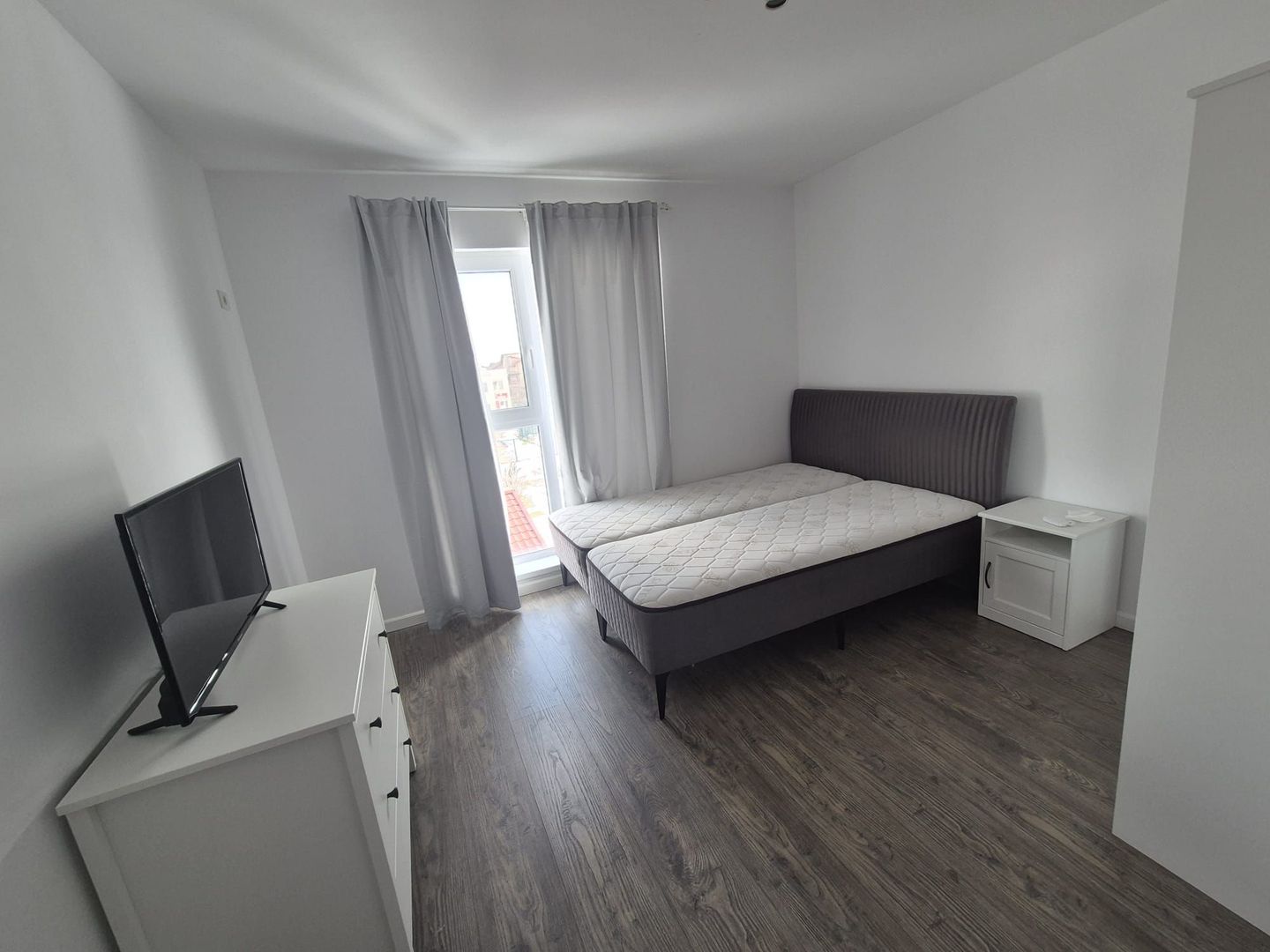 2 CAM-MUATRE IMEDIATĂ-MOBILAT-UTILAT-OZANA - Poză 5