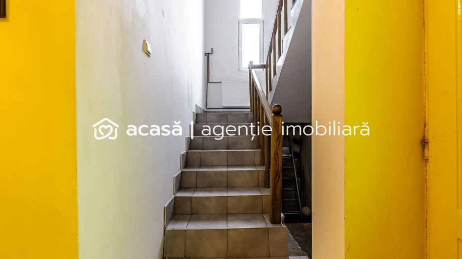 Casă tip duplex cu 2 apartamente în Poltura - Poză 9