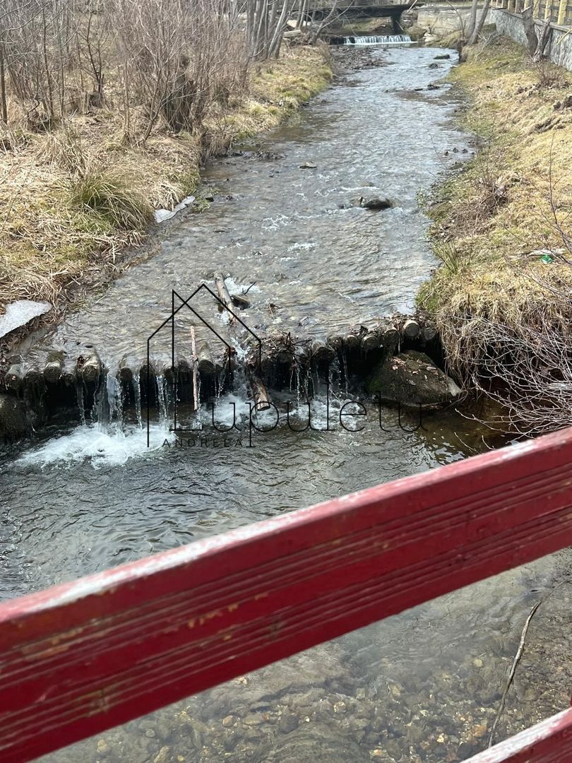 Pensiune de vânzare | 400 MPU | 10 Camere | Rasinari - Curmatura - Poză 38