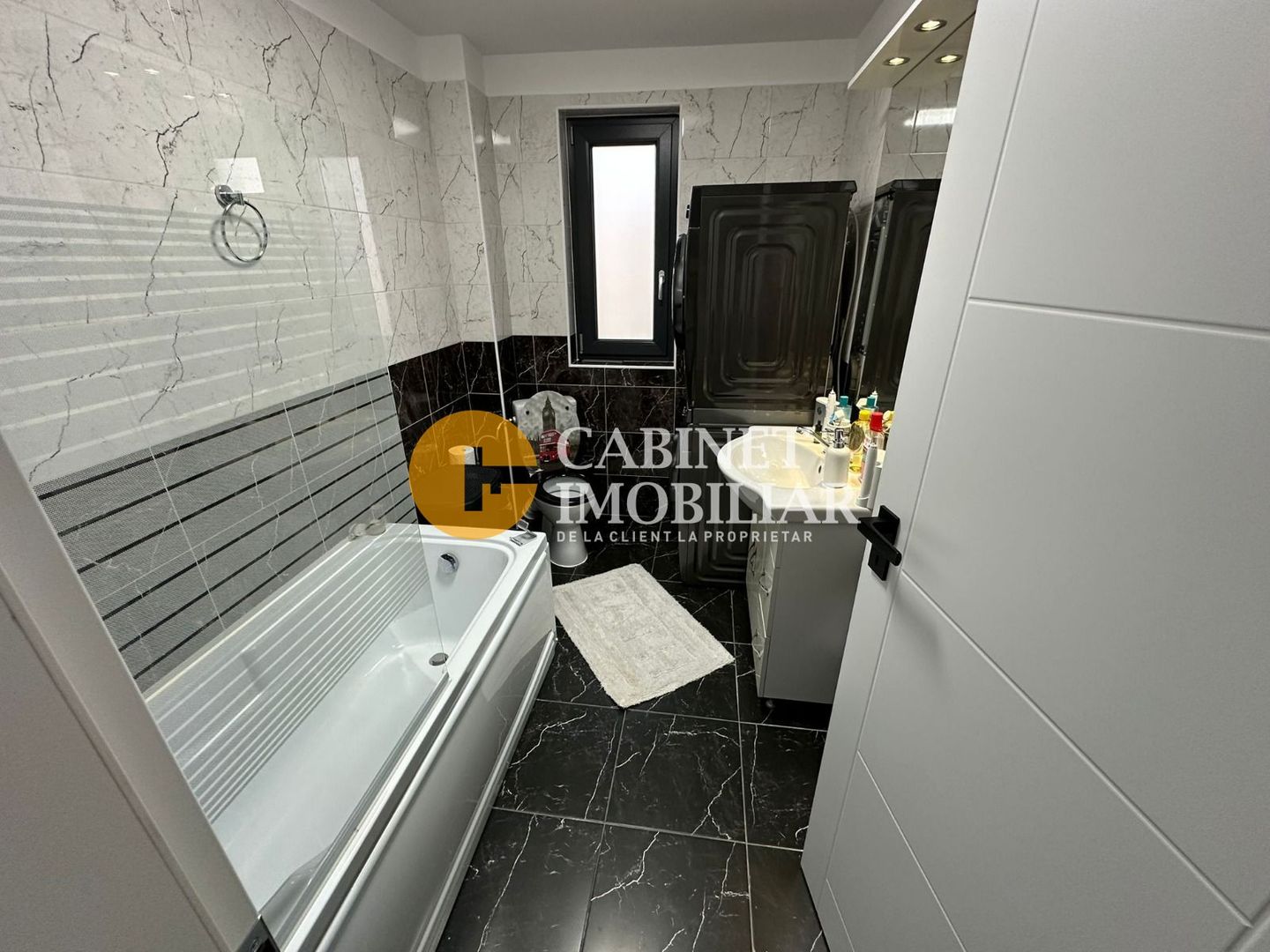 3 CAMERE DECOMANDAT- CURTE PROPRIE- MOBILAT+UTILAT- Valea Lupului - Poză 5