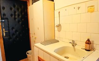 Oferim spre inchiriere garsoniera, situata in Complexul Studentesc - Poză 16