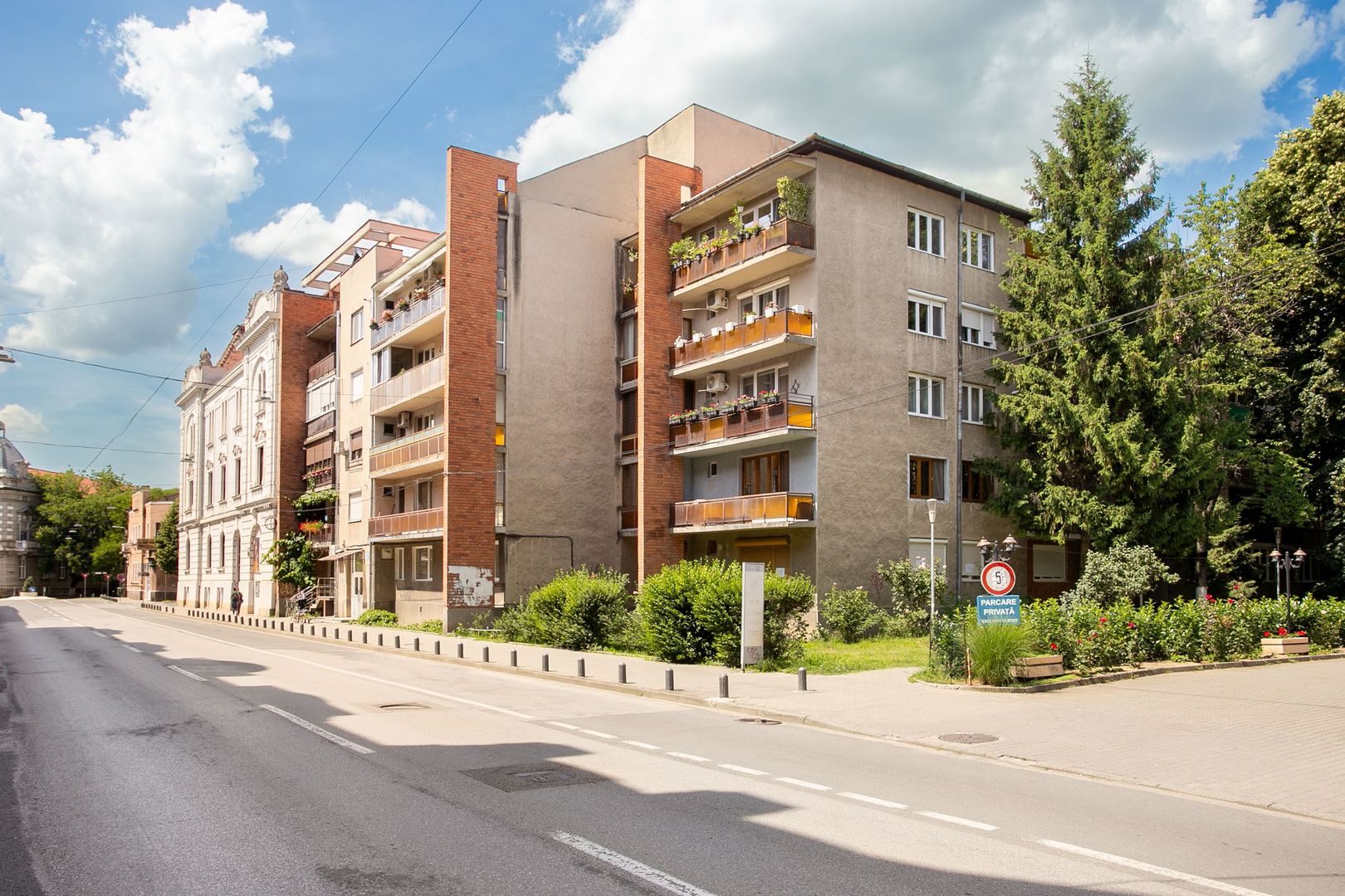 Proprietate vândută Apartament ultracentral cu 4 camere, pe Horia - Poză 1