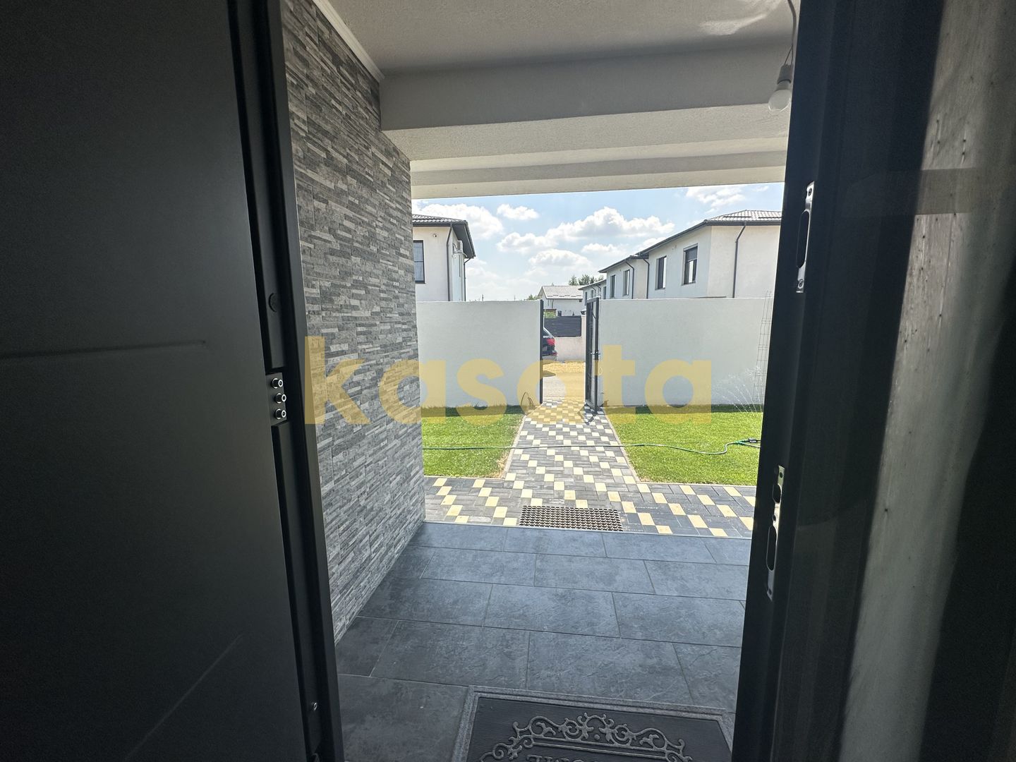 🏡 Casă P+1 de vânzare | 5 camere | Toate utilitățile - Poză 3
