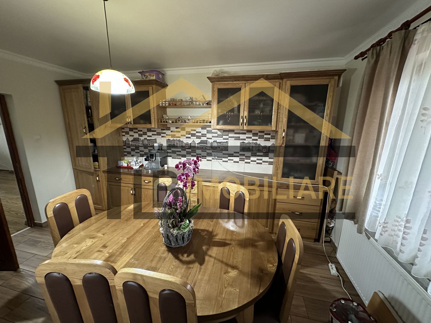 Vila cu 8 camere de vanzare, teren 1580mp, Zona Praid - Poză 29