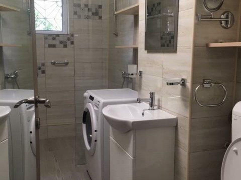 Apartament cu o camera, parter - IC Frimu - Poză 3