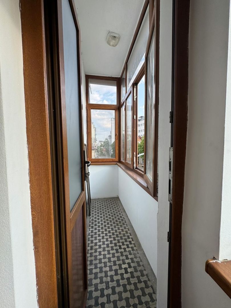 De inchiriat Apartament 3 camere in Vila, Foisorul de Foc sect 2 - Poză 5