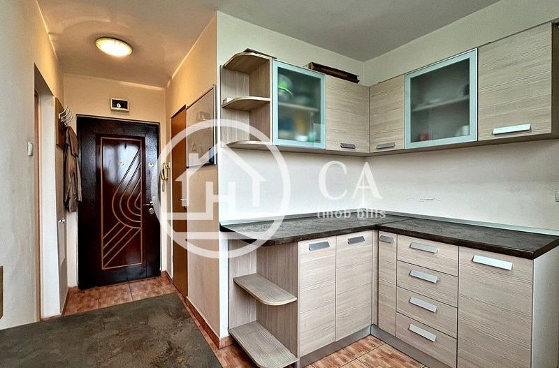 Apartament de vânzare cu 2 camere pe Calea Borșului, Oradea - Poză 6
