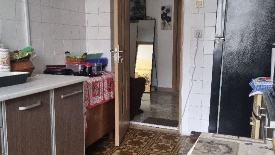 Apartament 3 camere - Poză 3