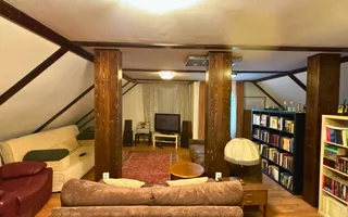 Vilă cu 10 camere P+2E+M 400 M² utili 2800 M² Teren Comandau - Poză 12