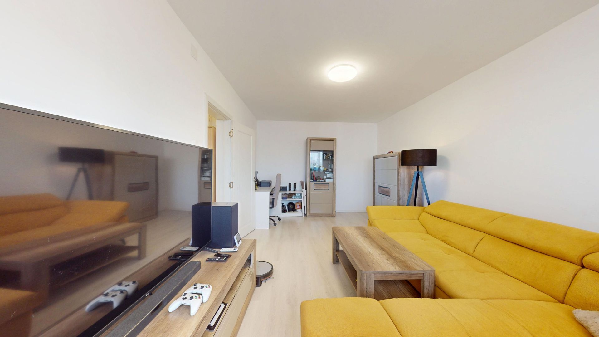 Apartament 2 camere Teiul Doamnei Lacul Tei - Poză 3
