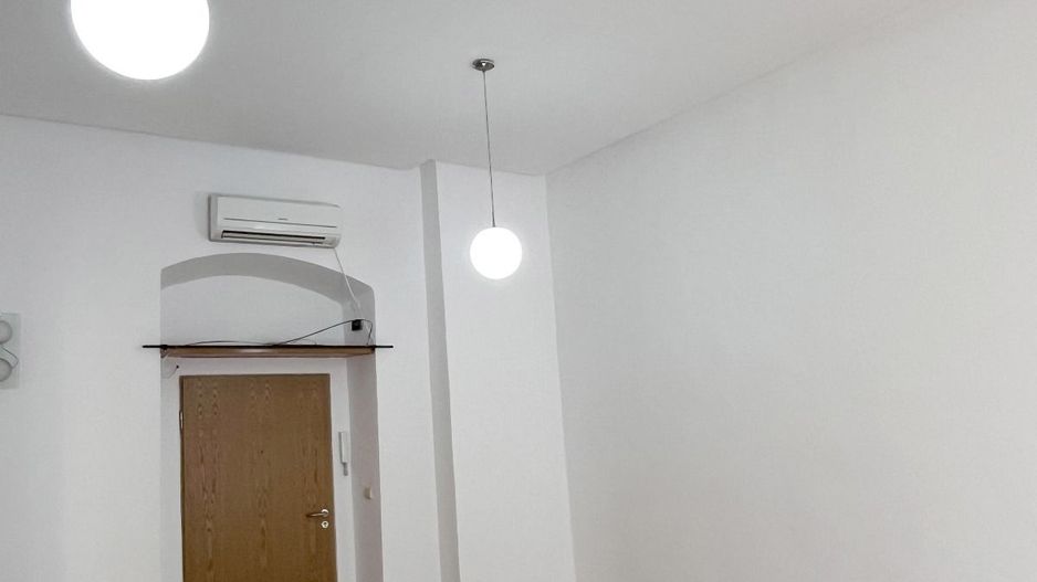 apartament 2 camere zona Unirii - Poză 3