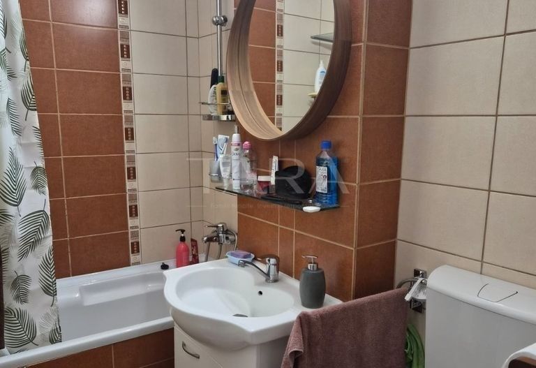 Apartament cu 2 camere, balcon generos de 9 mp – Gheorgheni. - Poză 8