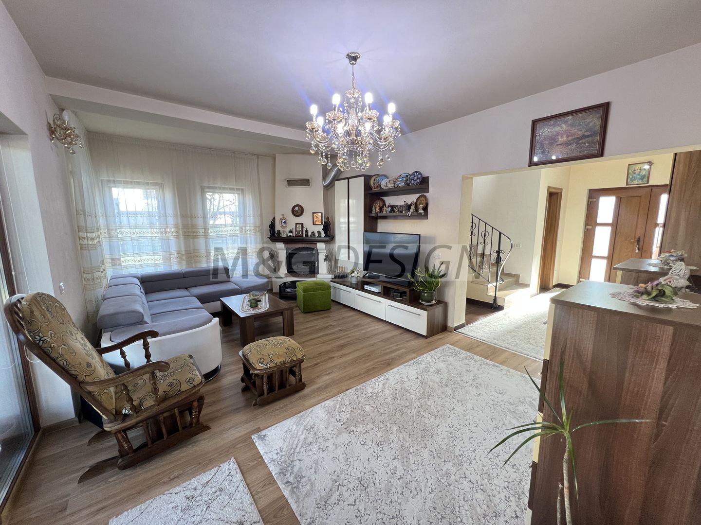 Casă individuală de vânzare în Ghiroda – 5 camere, teren 506 mp - Poză 4