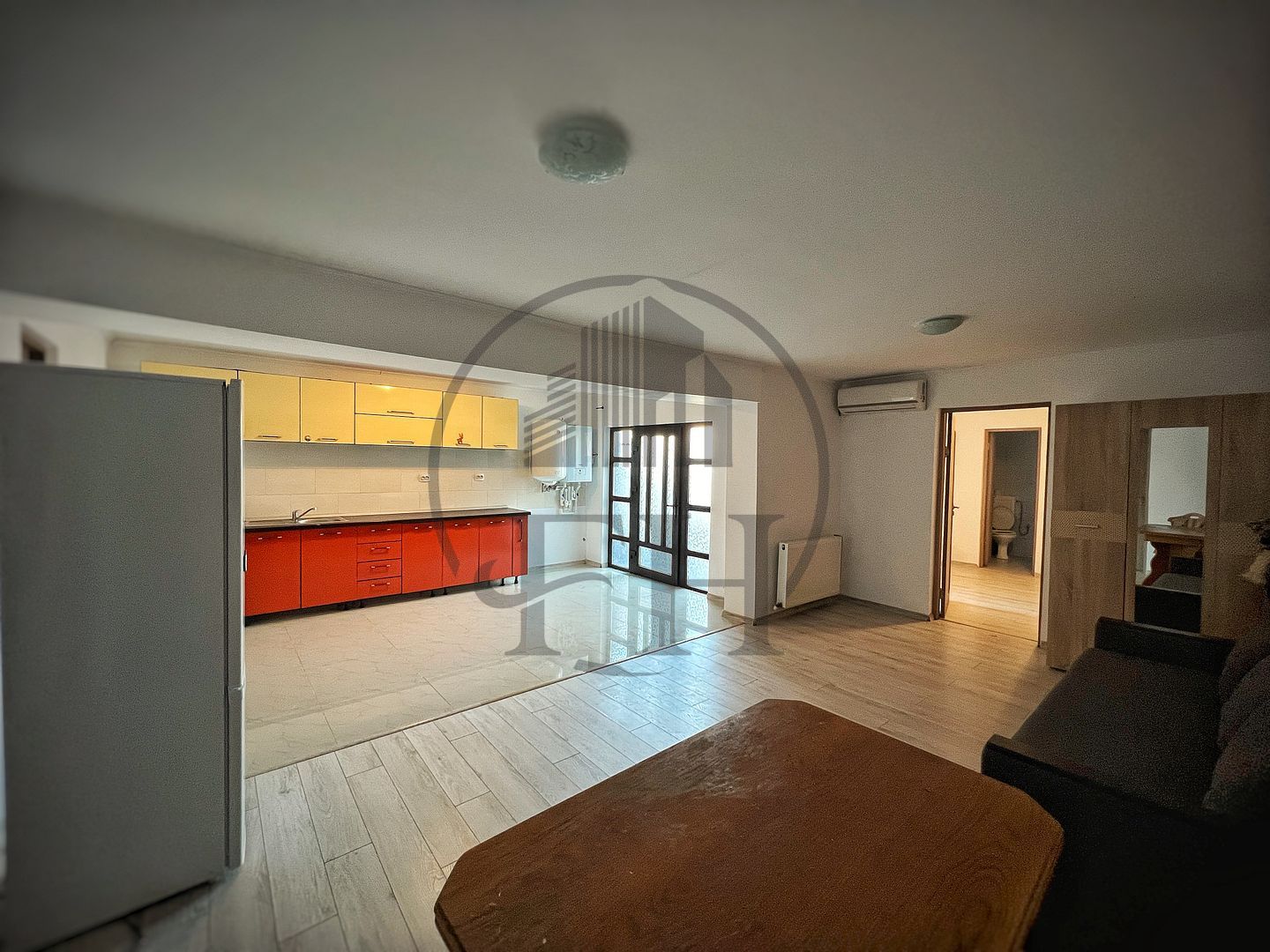 SOLD/ VANDUT Casă / Vilă cu 3 camere de vânzare în zona Faleza Nord - Poză 2