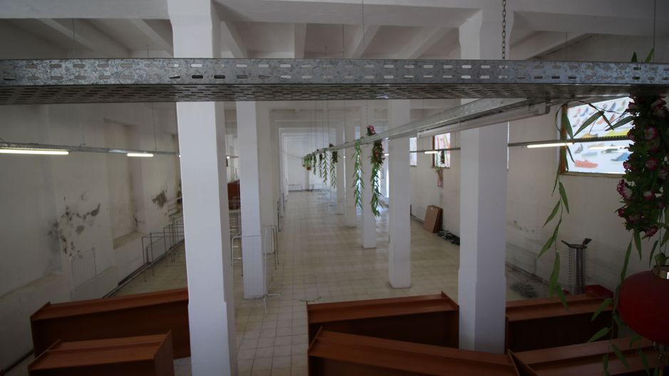 Spatiu comercial tip hala - zona semicentrala - Poză 4