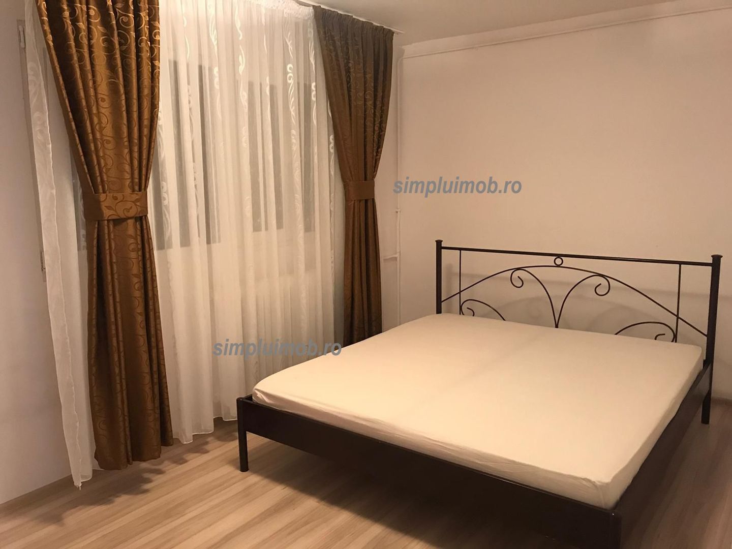 Spatios Super Pret 3 Camere Grand Arena - Poză 5