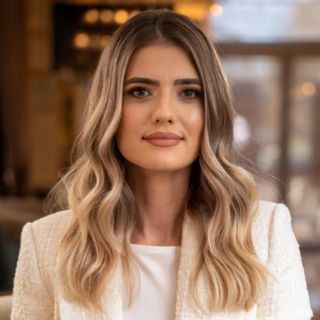 Alina Herciog - Sudrezidential Real Estate SRL