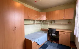 Casa de vânzare cu 8 camere de tip P+E+M in zona Rogerius, Oradea - Poză 21