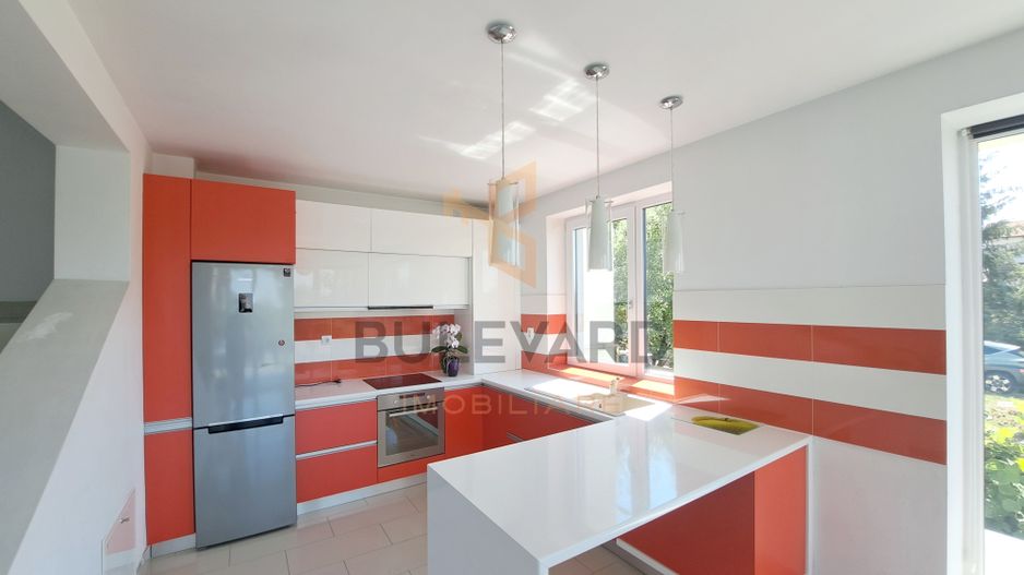 Casa tip dulplex 120 mp + 80 mp terase + garaj, zona Liceu Waldorf - Poză 8