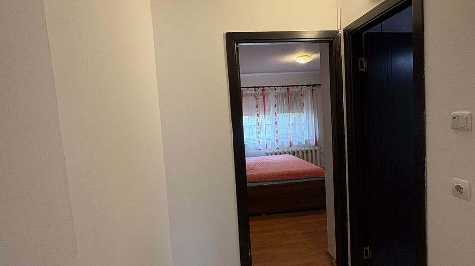 Apartament cu 2 camere de închiriat zona Lenin - Poză 7