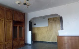 BRASADAS vinde ap 3 cam etaj 4/4 70mp Micro 16. - Poză 7