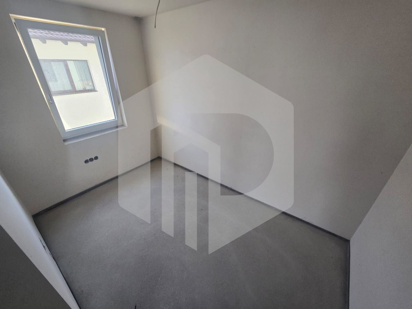 Cvaduplex 4 camere 145 mp teren Calea Cisnadiei - Poză 8