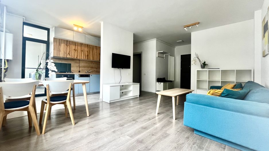 Apartament 2 camere, vibrant si primitor, cu parcare, in XCITY-TOWER - Poză 1