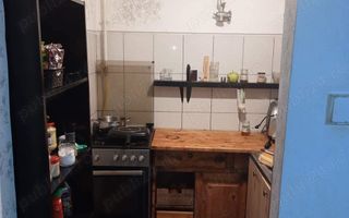 BRASADAS vinde ap 2 cam etaj 4/4 in Micro 14. - Poză 7