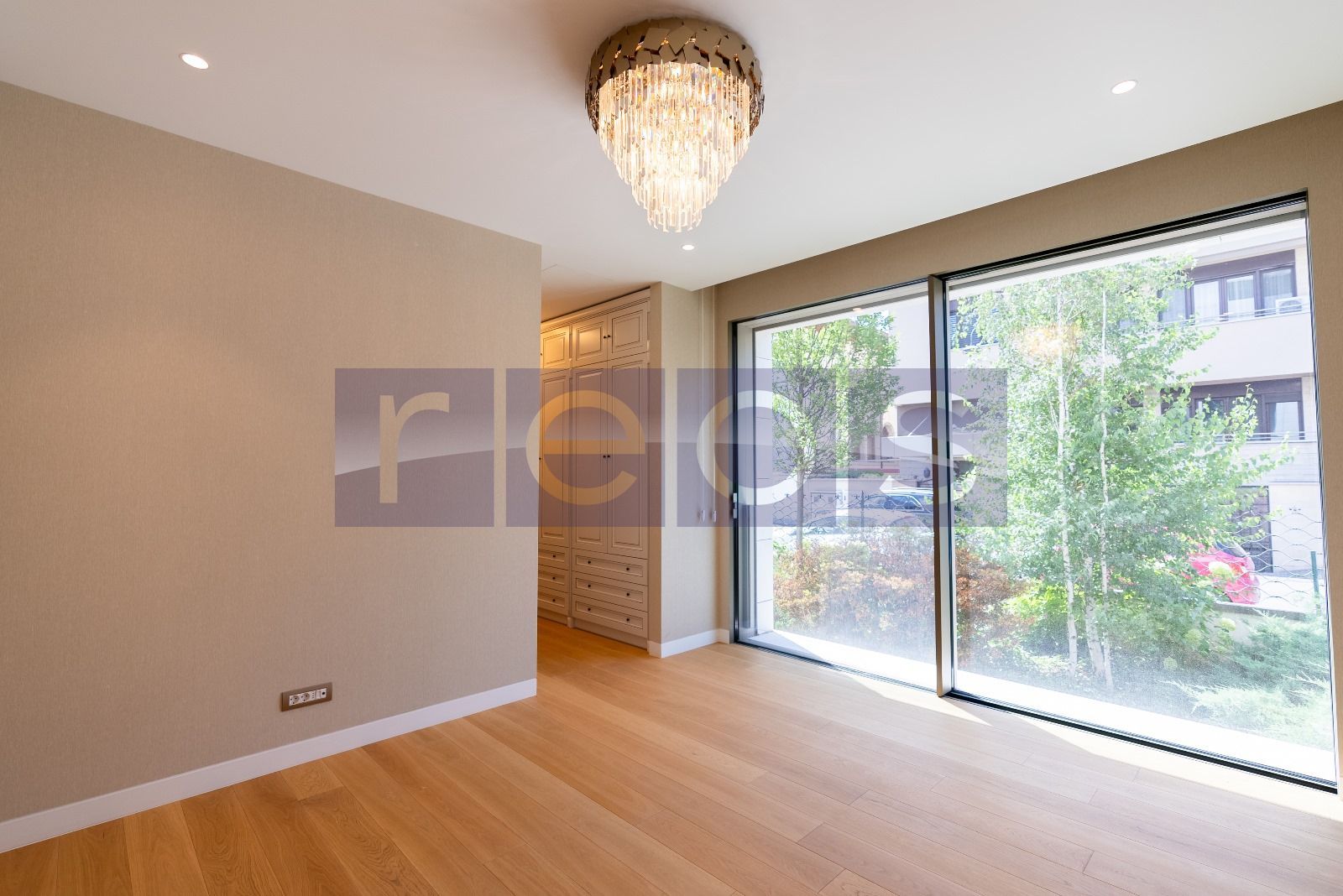 INCHIRIERE APARTAMENT ZAMBACCIAN | 172 MP 4 CAMERE|LOC PARCARE - Poză 9