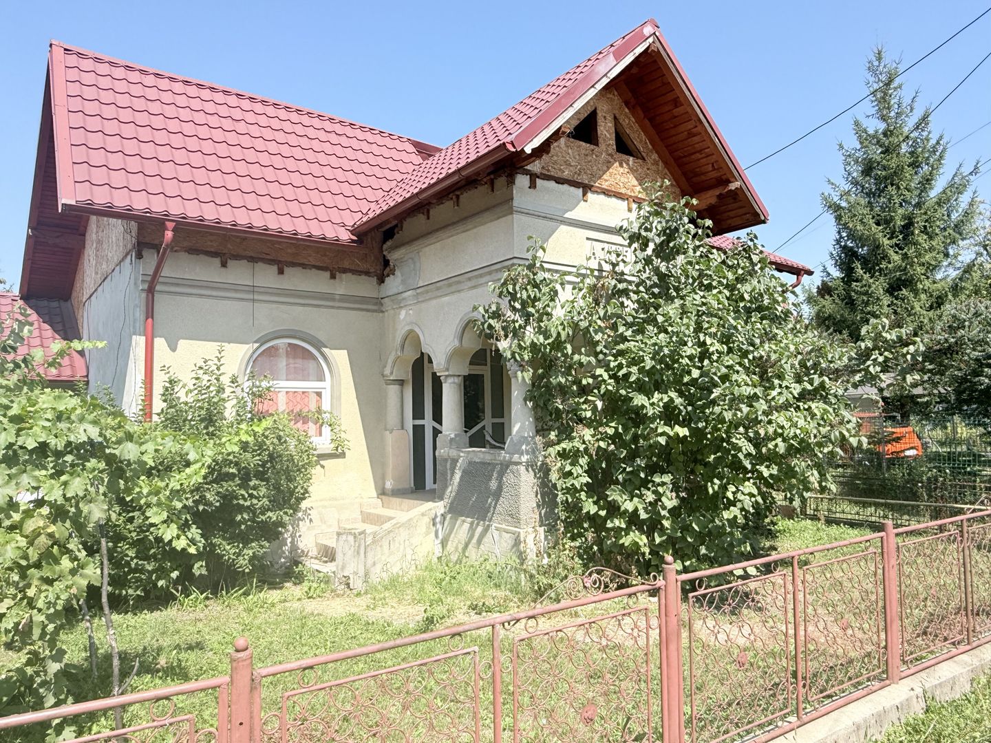 Casa interbelică cu arhitectură deosebită+Anexa și teren 1570 mp - Poză 27