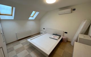 Apartament cu 3 camere de închiriat Dumbravita - Poză 13