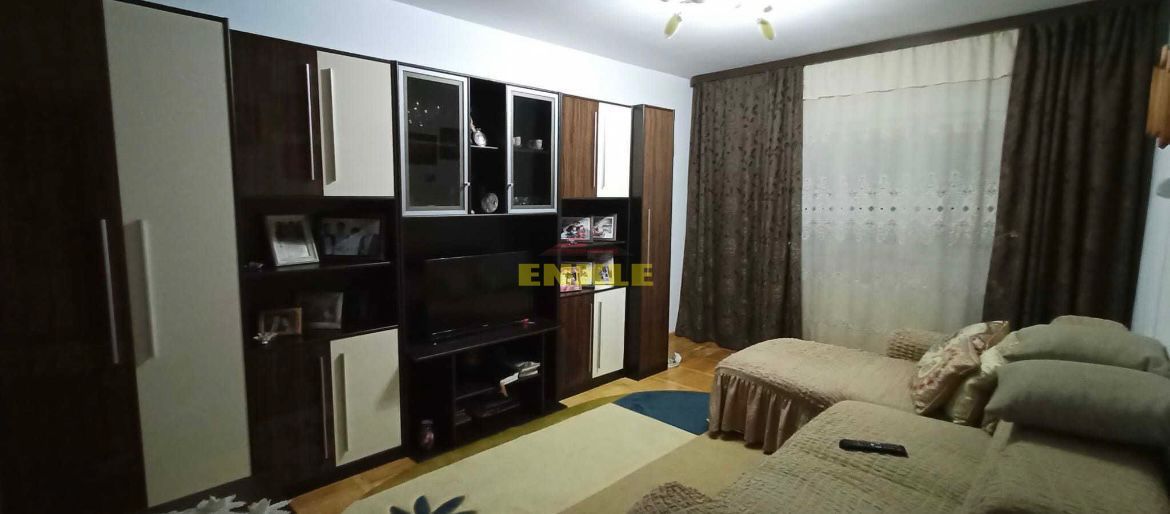 De vanzare apartament cu 2 camere, zona Bucovina ( Nicolae Iorga ) - Poză 1