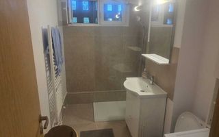 Spitalul Județean | 3 Camere | Etaj 2 | Centrala proprie - Poză 7