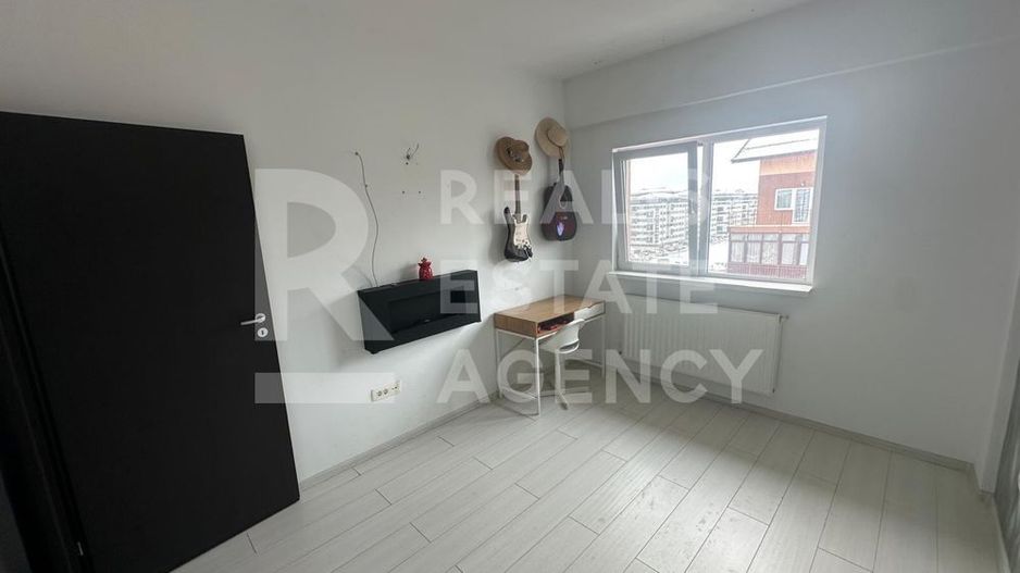 Vânzare, apartament cu 3 camere în zona Militari Residence - Poză 3