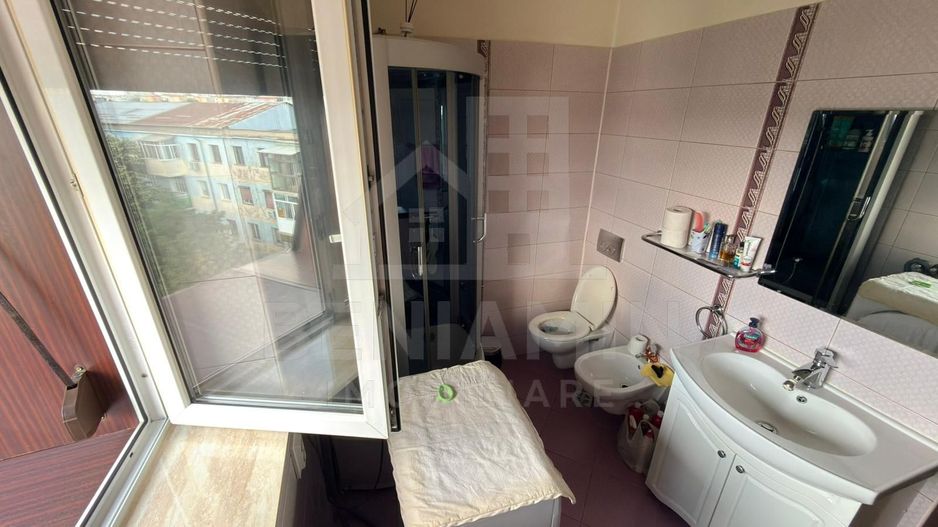 2 camere - 44mp - modern - mobilat - utilat - centrala - Craiovita - Poză 7