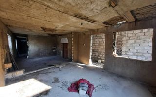 Casă de vânzare în Sîngerei - Poză 1
