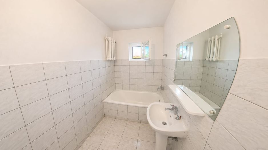 Casă cu 3 dormitoare și teren de 539 mp, Satu Mare str St, O Iosif - Poză 15