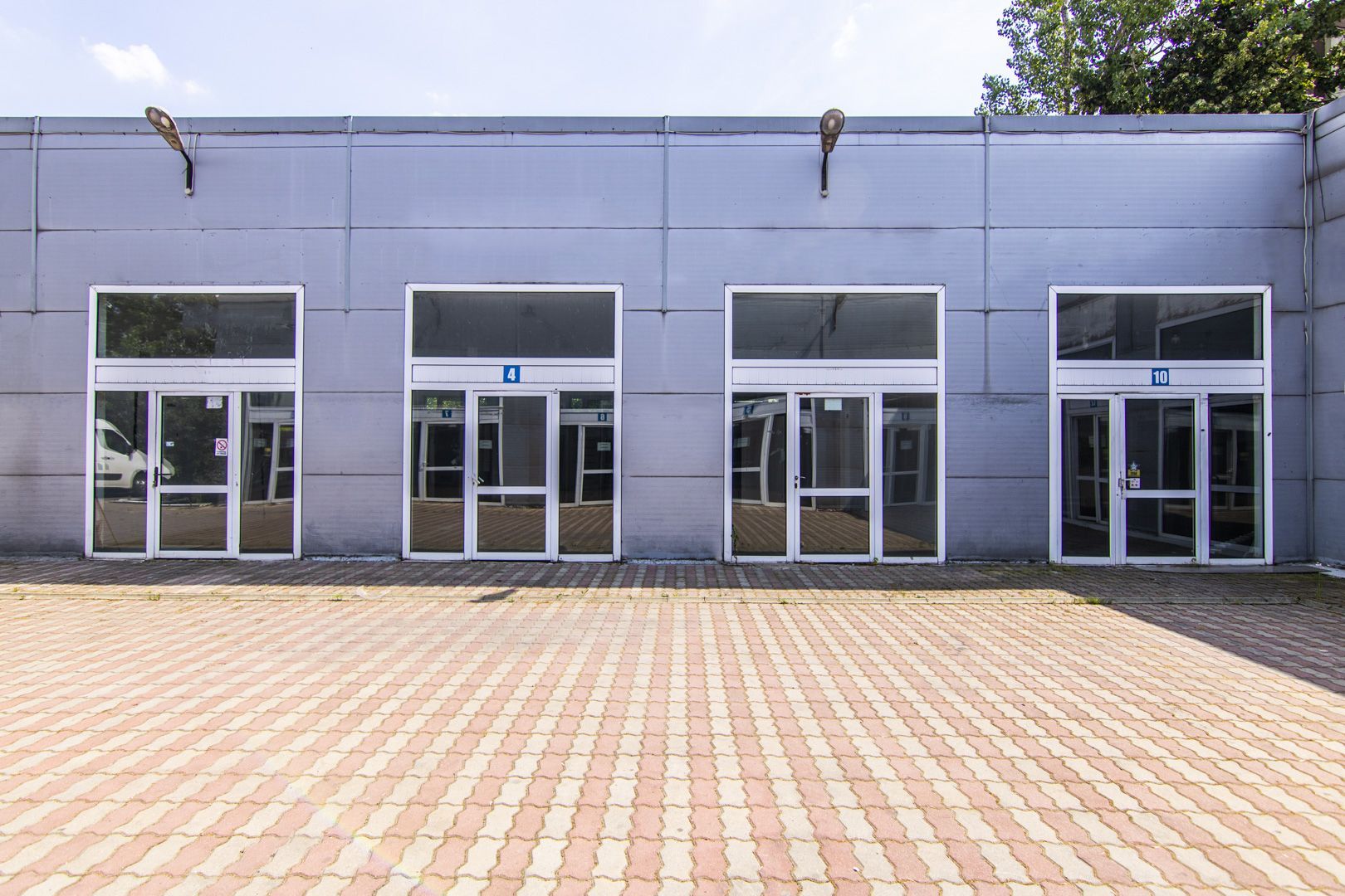 Spatiu Comercial | DE INCHIRIAT | Valea Cascadelor | Depozit | Showroom | Retail - Poză 2