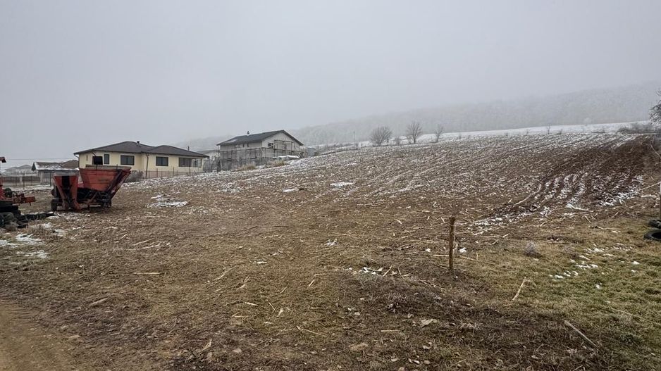 Teren de vânzare în zona Sâncraiu de Mureș - Poză 4